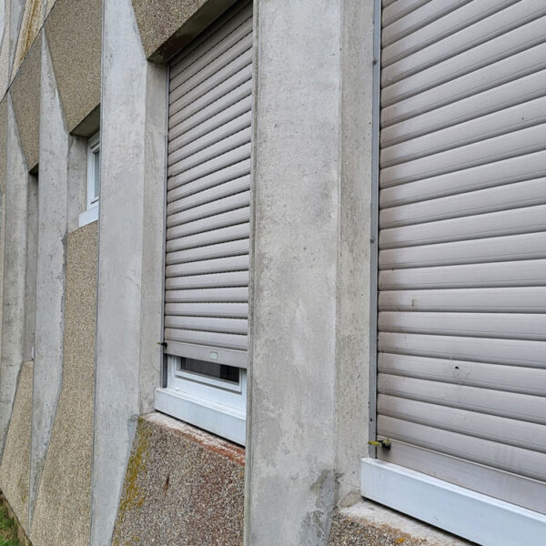 Auscultation-structurelle-mur-béton-d'un-lycee-en-bretagne-Watsonn